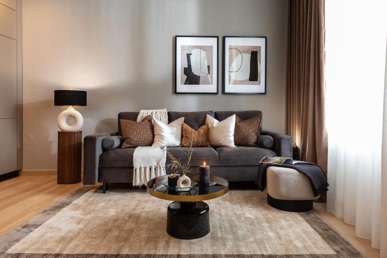 Qult - Misty Night Apartamento Bucareste Exterior foto
