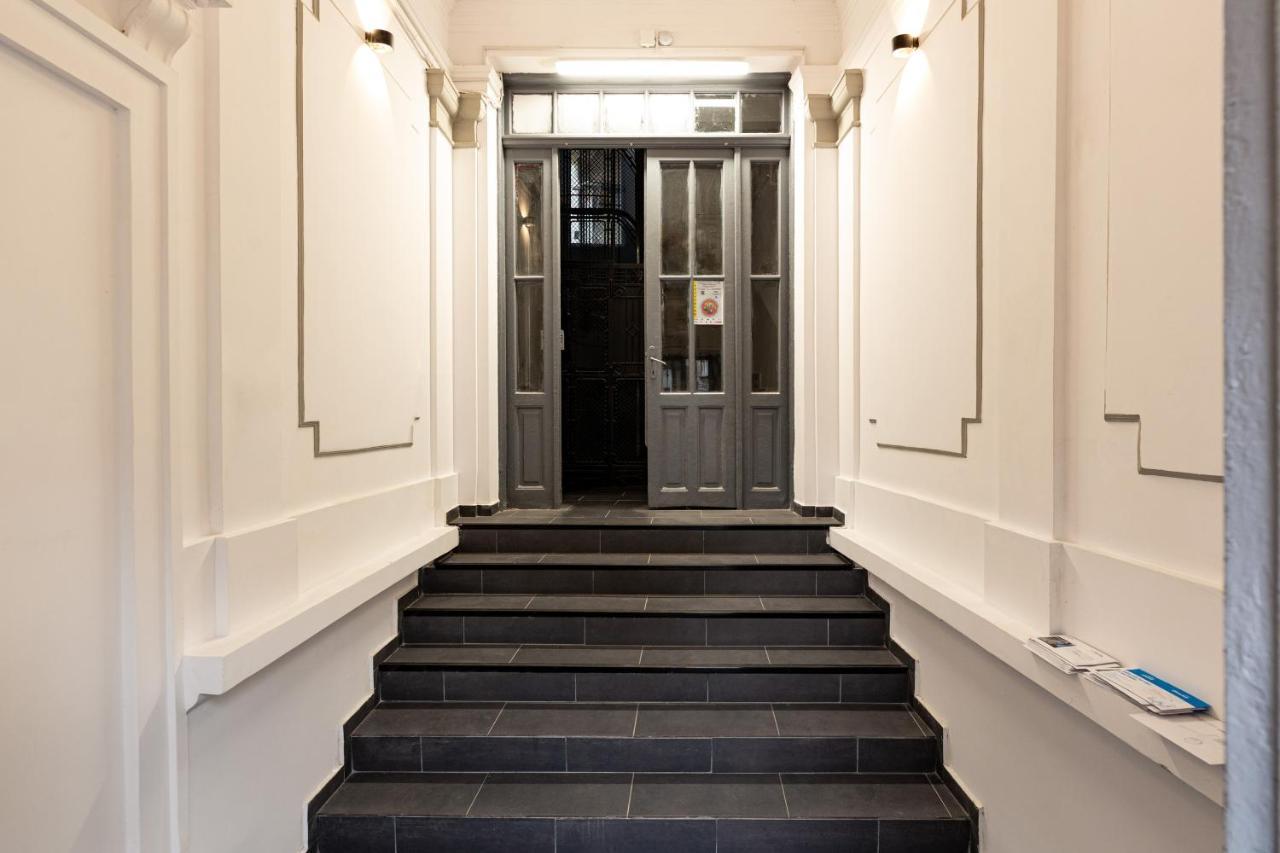 Qult - Misty Night Apartamento Bucareste Exterior foto