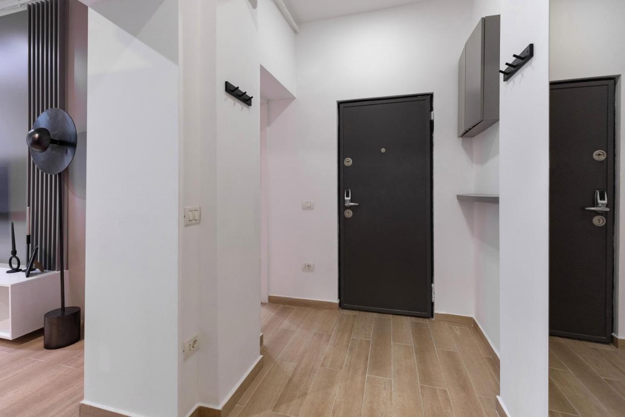Qult - Misty Night Apartamento Bucareste Exterior foto